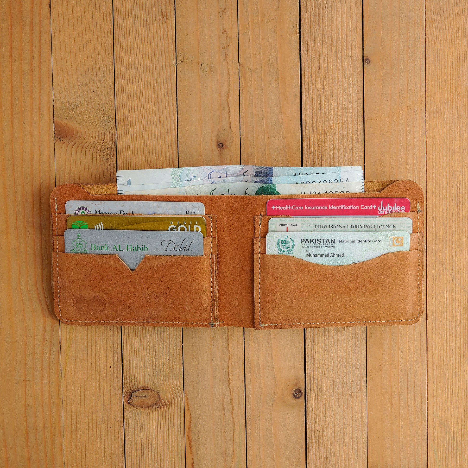 Bi-Fold Camel Brown Leather Wallet