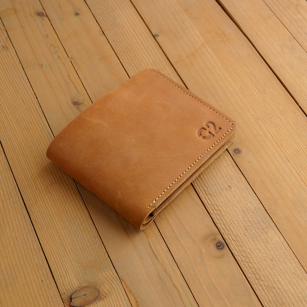 Bi-Fold Camel Brown Leather Wallet