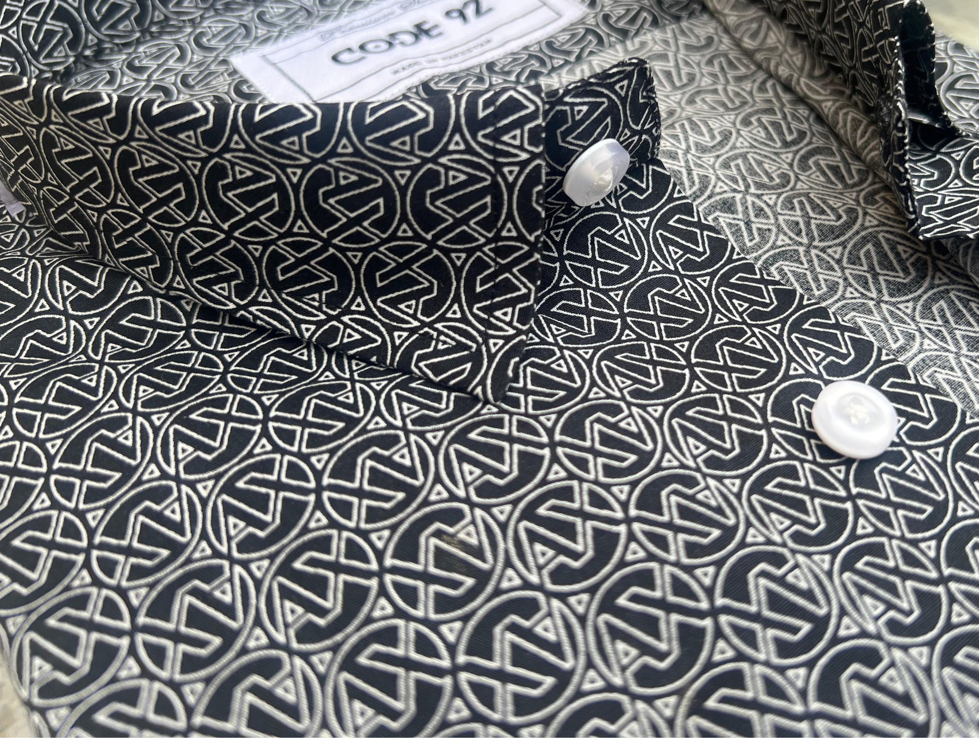Black & White Circle Printed Shirt
